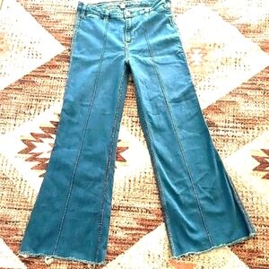 Abercrombie & Fitch Sz 12 Hi Rise Flare 🌸